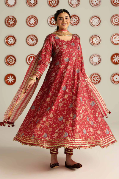 3-piece-printed-suit